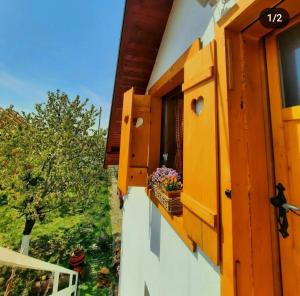 KUĆA ZA ODMOR "DVA SRCA"