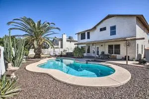 1 Mi to State Farm Stadium Home with Pool and Grill! - Shamrock Mobile Home Park