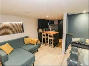 Studio @ Southcliff - Hutton Bushel