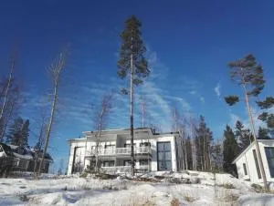 MUURAME RIIHIVUORI PARITALOHUONEISTO SKI - Säynätsalo