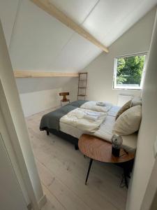 Modern beach house for 12 pers! With jacuzzi