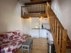 Studio mezzanine à 50m de la plage, 5 couchages, parking - FR-1-226-490