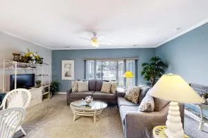 Scotch Broom E-104 - Calabash