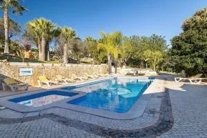 Villa V4 Máximo - Vale da Ursa