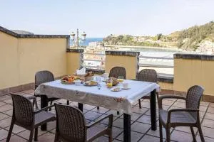 La Nogalera Con vistas al mar y a la montaña - Junco