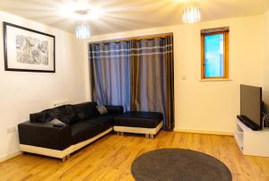 East London 1-Bed Apt Sleeps 2 7 mins to Station