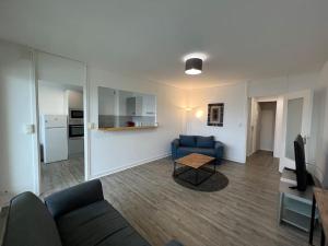 Appartements Lumineux 3 pieces de 70 m2 avec balcon terrasse et parking en s/sol : photos des chambres