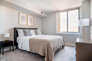 Bethesda 2BR w Concierge Gym WD nr Metro WDC-534