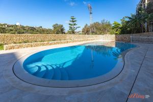 Gozo - Apartment with Stunning Views & Shared Pool