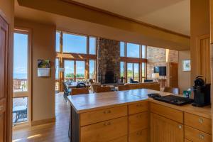 The Summit of Beech