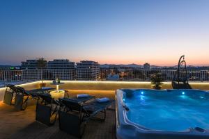 Zadar Sunset Penthouse with spectacular view and jacuzzi