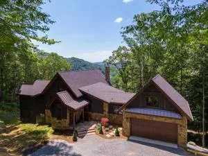The Recovery Room at Eagles Nest - Elk Valley