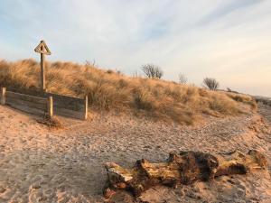 St Aidan Beach Hut Alnmouth