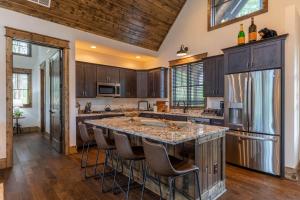 Sip Sip Hooray at Eagles Nest