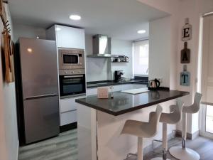 Almansa Shoping & balcony 3 Bedrooms City Center