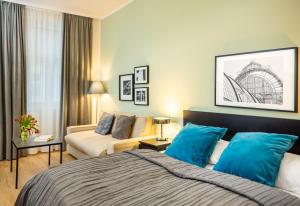 Executive Studio room in Jimmy's Apartments 3