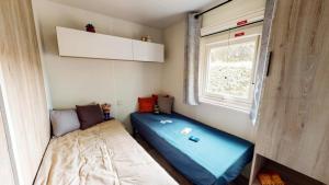 Maisons de vacances Camping Officiel Siblu Mer et Soleil : photos des chambres