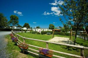 Campings Camping Officiel Siblu Domaine de Litteau : photos des chambres