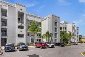 2 Bedroom 2 Bathroom Atorey Lake 4751-205 Ct