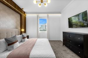 6 Bedroom 6 Bathroom Storey Lake 2972 Pl