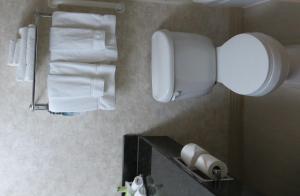 Standard Room room in Holiday Inn New London an IHG Hotel