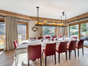 Chalet de luxe avec espace bien-être à Méribel, demi-pension incluse - FR-1-566-44