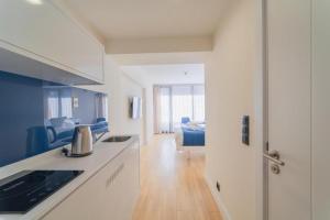 ORBI APARTMENTS с прекрасным видом на город и море