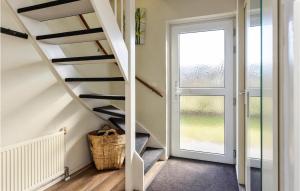 3 Bedroom Cozy Home In Vlagtwedde