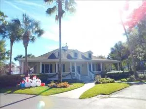 F3 close to front heated pool - Saint Simons