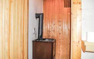 Nice Home In Stöllet With Kitchenette