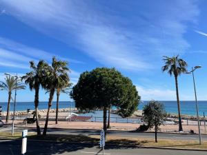 Appartements Front de mer,plage, piscine, parking : photos des chambres