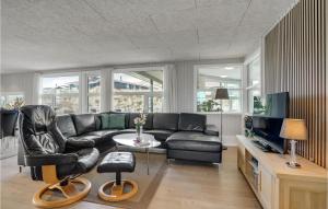 Gorgeous Home In Hvide Sande With Sauna