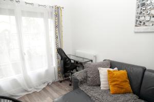 Appartements Cosyhome T2 proche Gare entre Paris et Disneyland - Familial Renove 65 m2 : photos des chambres