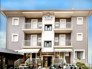 拉塔沃拉罗达酒店 - 阿西西