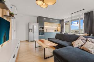 LAM Premiere - AC - AWESOME VIEW IN BRATISLAVA