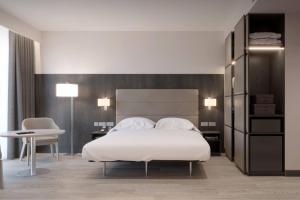 Superior Double Room room in AC Hotel by Marriott Manchester City Centre