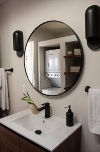 Infinity ocean view, while soaking in the hot tub!