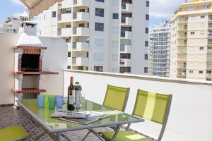 By the Beach Duplex Apartment, Armacao de Pera, Algarve - Portugal