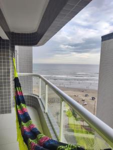 Apartamento aconchegante, frente praia, vista linda