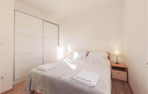 3 Bedroom Gorgeous Apartment In Split
