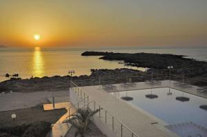 Nanakis Beach Luxury Apartments Chania Greece