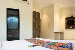 FabHotel Embassy Grand