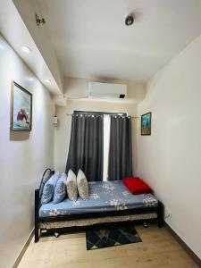 OneTiago Staycation - Spring Residences Paranaque