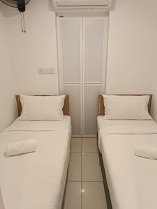 S36- Robertson at Bukit Bintang 3 Bedroom with Netflix
