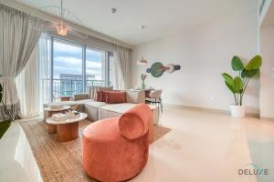 Distinguished 2BR at Harbour Views Tower 1 by Deluxe Holiday Homes