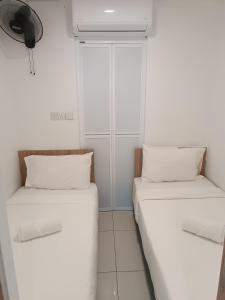 S37- Bukit Bintang 3 Bedroom Suite with Netflix Robertson