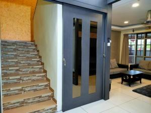 678 homestay 4 room 5 minutes to tower
