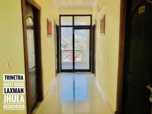 Trinetra Guest House