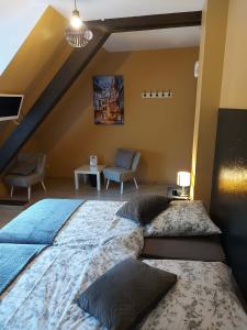 B&B / Chambres d'hotes Mirabelle Bed & Breakfast : photos des chambres