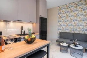 Orama Luxury Apartments - Nea Kydonia